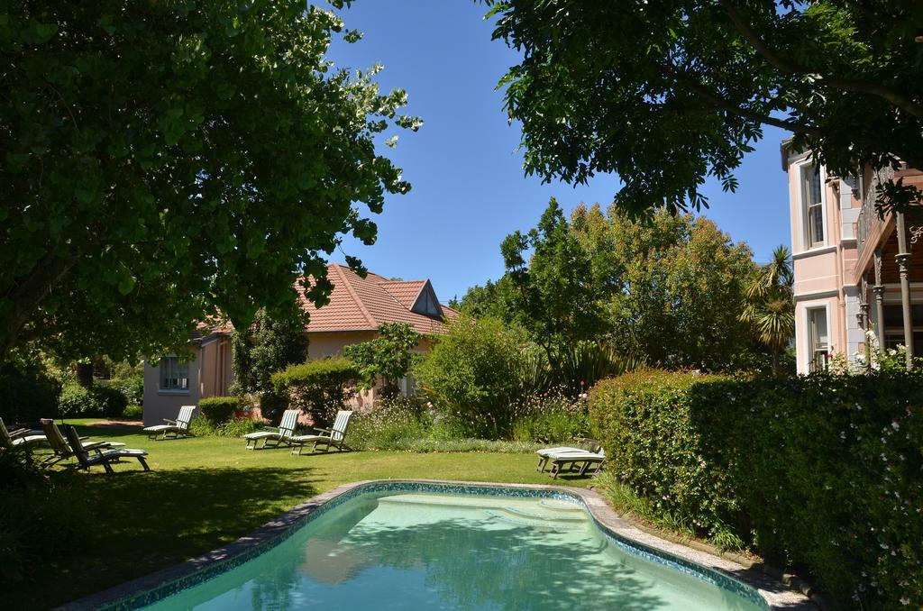 Medindi Manor Hotel Fokváros Kültér fotó